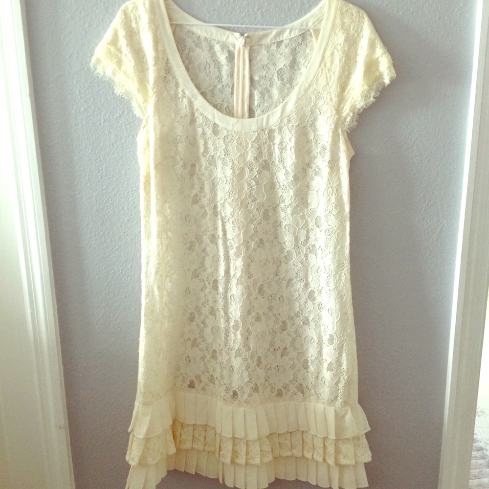 Lace dress